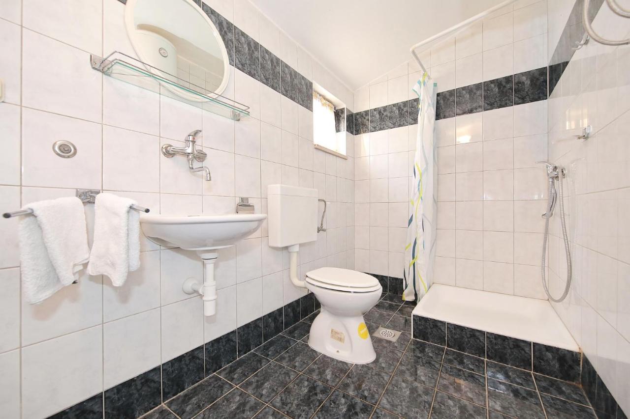 Apartment Marica Spadina Тисно Экстерьер фото