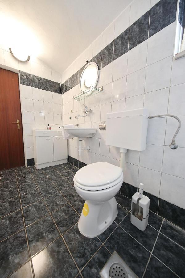 Apartment Marica Spadina Тисно Экстерьер фото