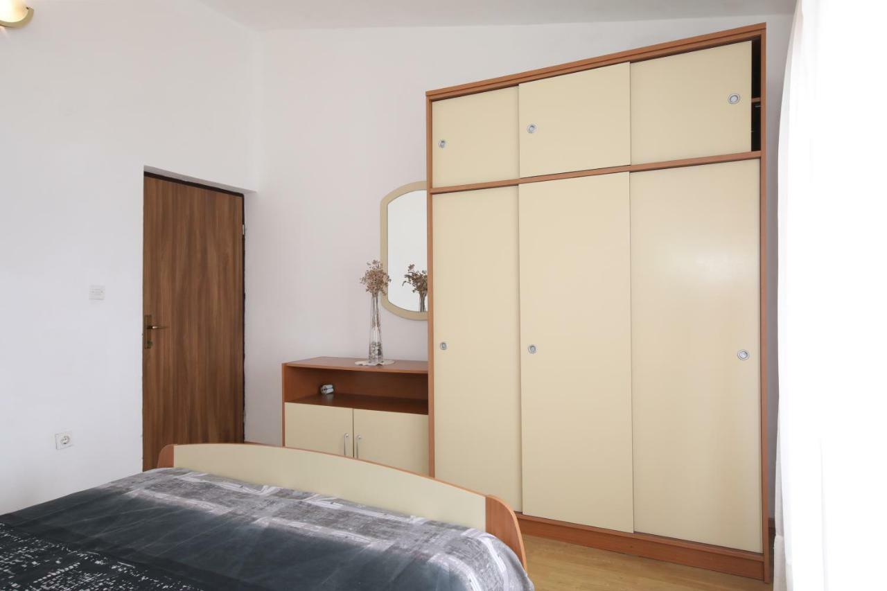 Apartment Marica Spadina Тисно Экстерьер фото