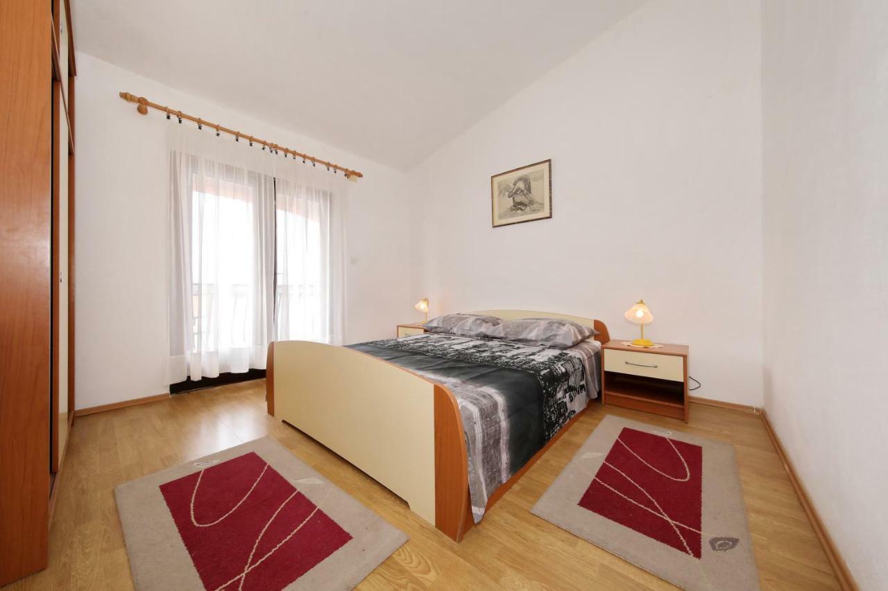 Apartment Marica Spadina Тисно Экстерьер фото